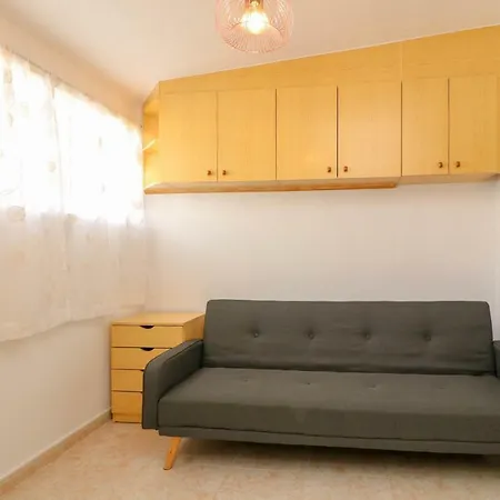 Апартаменти New Apartment, 150m To The Sandy Beach Of La-mata *